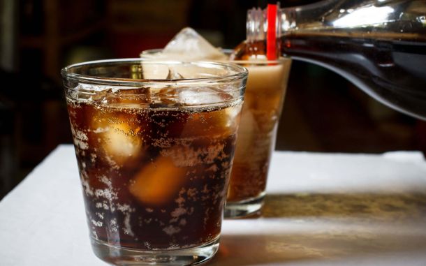 Drinking Coca-Cola and Pepsi May Increase Testicle Size