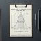 Uma régua metálica ao lado de uma prancheta mostrando uma curva estatística — representando dados clínicos do meta-análise de 2015 sobre tamanho peniano com 15.521 homens.