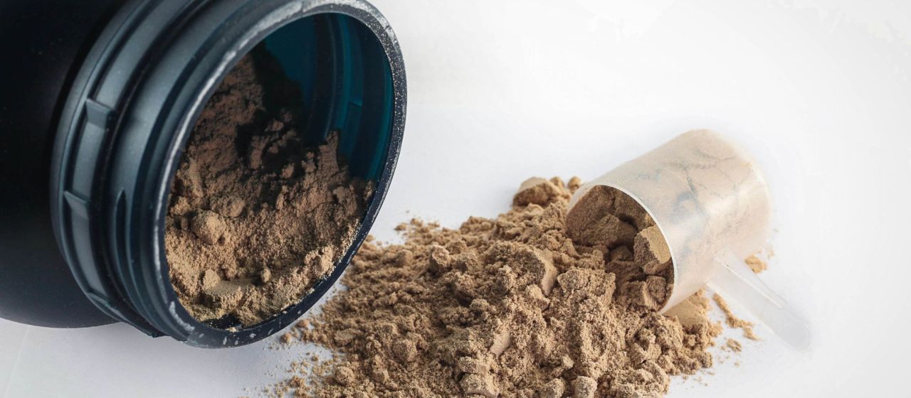 Powder whey supplement for muscle growth and development